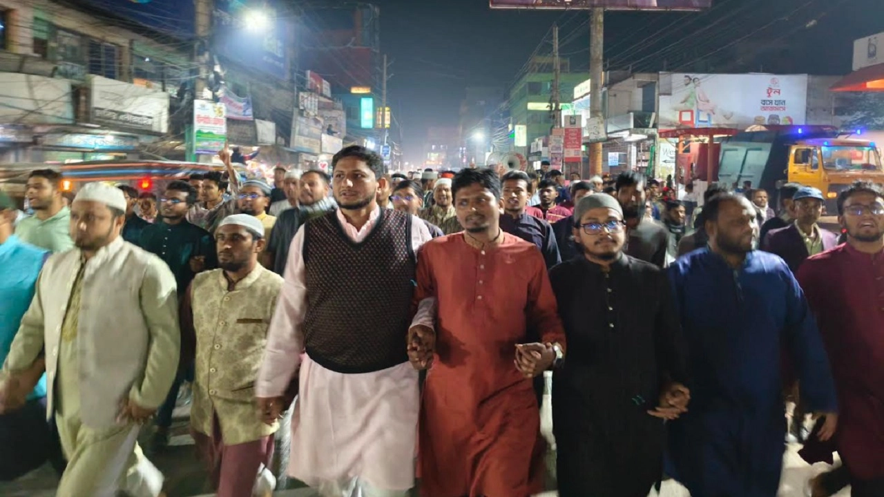 সাতক্ষীরায় আওয়ামী লীগ নিষিদ্ধের দাবিতে শিবিরের বিক্ষোভ