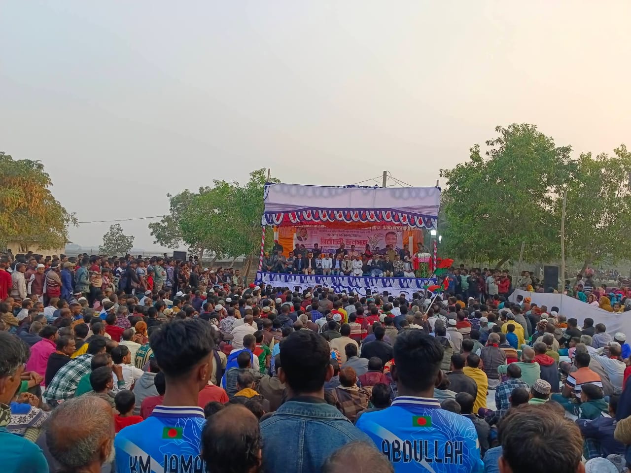 গাবুরা লক্ষ্মীখালীতে বিএনপি মনোনীত প্রার্থী ড. মোঃ মনিরুজ্জামানের নির্বাচনী সমাবেশ অনুষ্ঠিত