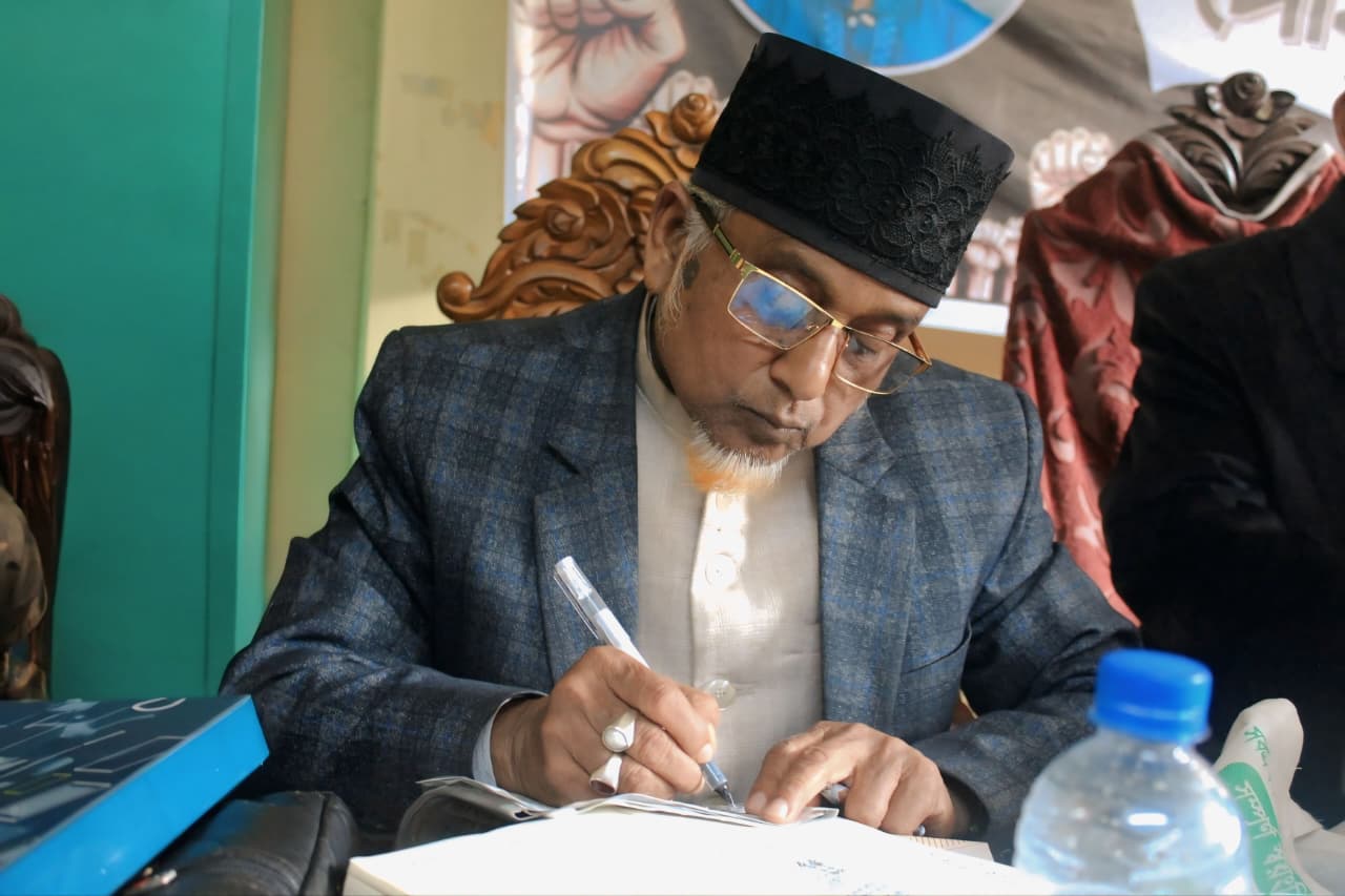 সাবেক এমপি গোলাম রেজার বক্তব্য ‘রাজনৈতিক দেউলিয়াত্ব ও পাগলের প্রলাপ’-গাজী নজরুল ইসলাম